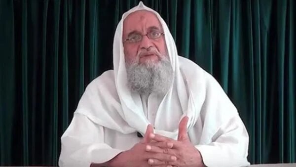 القاعده در مرحله بحران پسا الظواهری/ مرکزیت القاعده به آفریقا منتقل می‌شود؟