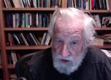 چامسکی: دموکرات‌ها در دیوانگی مثل جمهوریخواهان هستند/ تبعات رویارویی آمریکا و چین در ماجرای تایوان