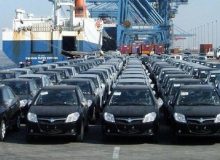 با واردات خودرو دلار افزایش می‌یابد؟/ واردات تا آبان انجام نمی‌شود؟