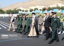 فرماندهان نیروهای مسلح با فرمانده معظم کل قوا تجدید بیعت کردند