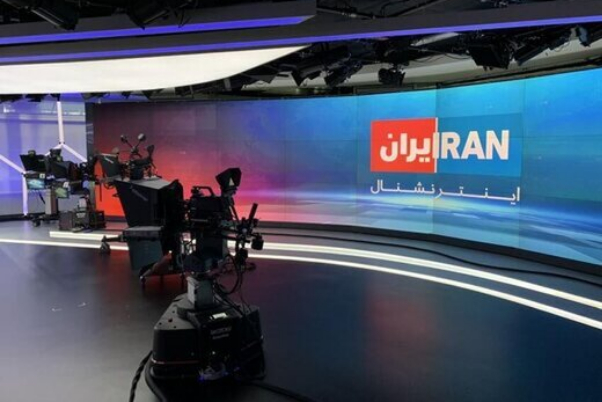 “حقوق زنان و آزادی” مصادره به مطلوبِ “ایران اینترنشنال”!