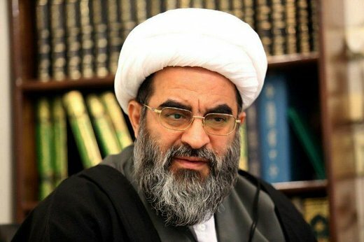 فاضل لنکرانی: مسئولان صدای اعتراض مردم را بشنوند