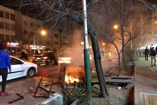 چند نکته درباره رخدادهای اخیر