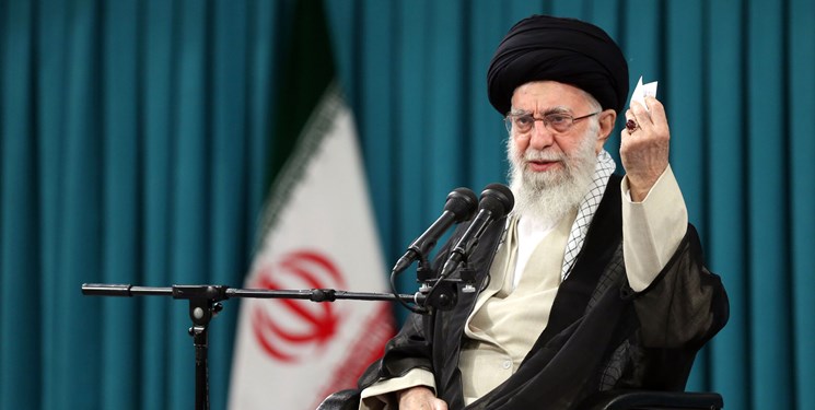 رهبر انقلاب: شهید و شهادت دربردارنده مجموعه‌ای از ارزش‌های دینی، ملی، انسانی و اخلاقی است