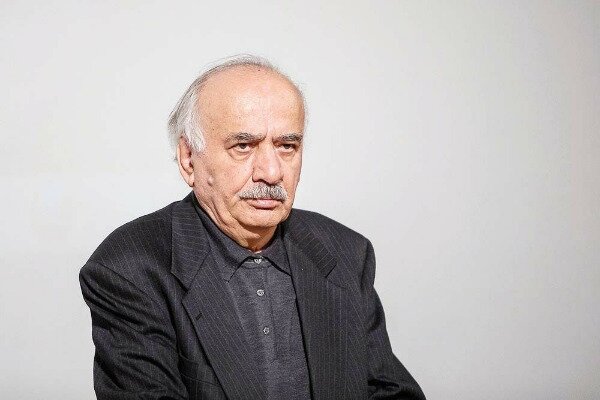 و ناصر تکمیل‌همایون چنین بود…