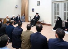 مسئله پیشرفت علمی و عبور از مرزهای دانش نباید فراموش شود