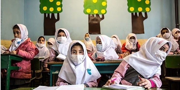 مخالفان و موافقان تعطیلی مدارس چه می‌گویند؟/ از پیشنهاد تعطیلات زمستانی تا تحصیل در تابستان