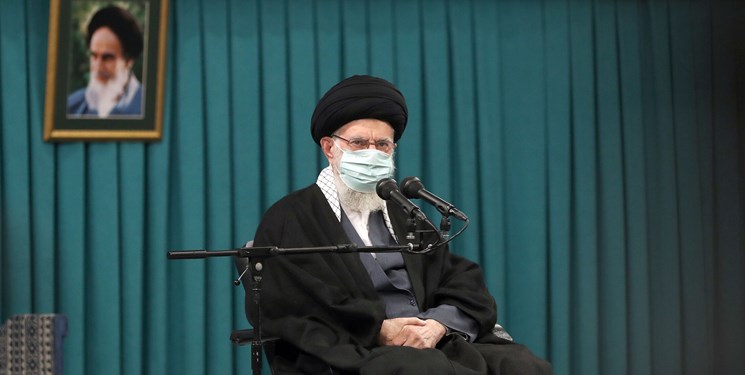 آزادی ادعایی نظام سرمایه‌داری عین اسارت و اهانت به زن است/ ضعف حجاب کار درستی نیست؛ اما موجب خروج از دایره دین و انقلاب نمی‌شود