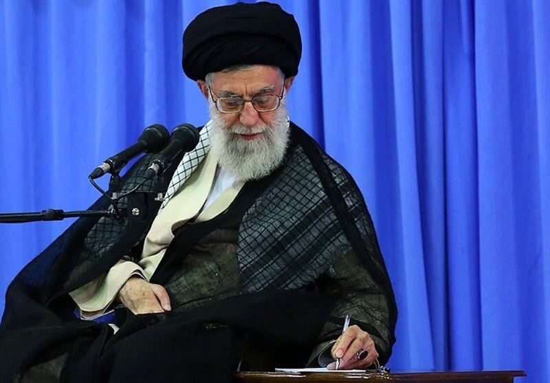 موافقت رهبر انقلاب با عفو و تخفیف مجازات دهها هزار نفر از متهمان حوادث اخیر
