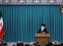رهبر انقلاب: امروز زیرساخت مسائل قرآنی مهیا است/ تلاوت به قصد اثرگذاری باشد نه آوازخوانی