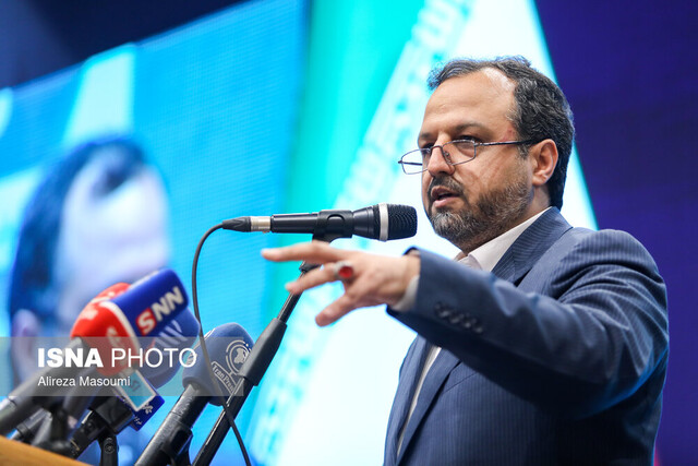 قیمت در بازار ارز و سکه روند کاهشی پیدا کرد/استفاده از کالابرگ الکترونیکی از آخر اسفند برای همه