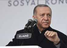 اردوغان: شهرهای زلزله‌زده را در زمان کوتاه بازسازی می‌کنیم