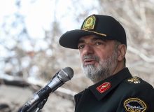 سردار رادان: هر فردی که بخواهد وحدت ارتش و سپاه را خدشه‌دار کند، منافق است