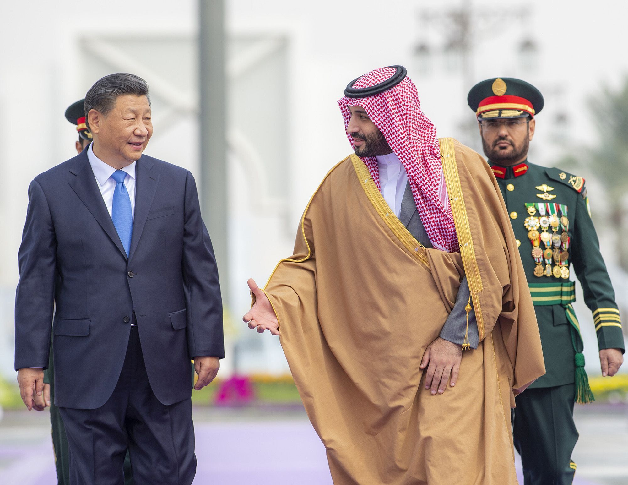 میدل ایست آی: چرخش ژئواکونومیکی عربستان به سمت چین؛ آیا بن سلمان پل‌های ارتباطی خود را با غرب می‌سوزاند؟