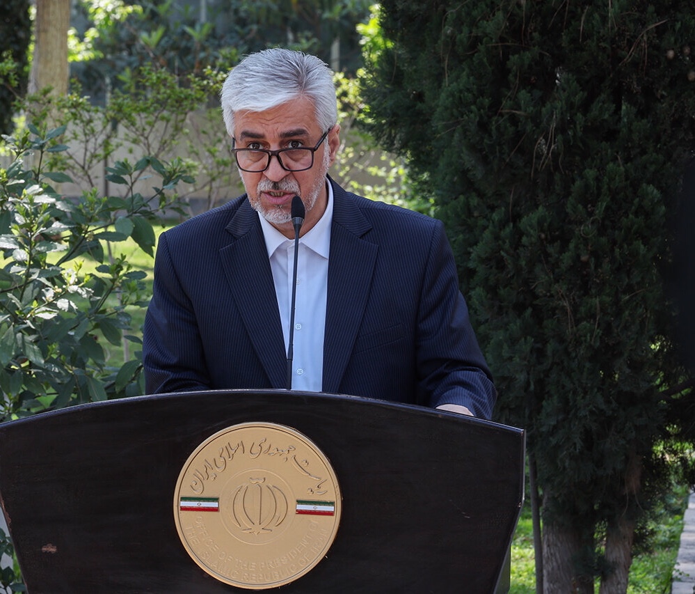 نظر سجادی درباره حضور زنان در ورزشگاه برای تماشای دربی