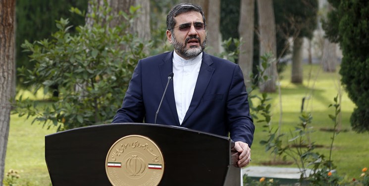 اسماعیلی: افرادی که کشف حجاب کنند، اجازه حضور در برنامه‌های هنری را ندارند