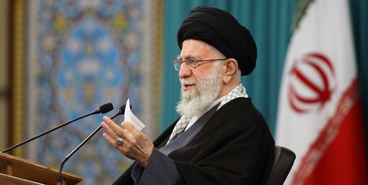 رهبر انقلاب: اگر زندگی کارگر ارتقاء پیدا کند وضع کشور ارتقاء می‌یابد/ جامعه کارگری اعتراض دارد اما با دشمن مرزبندی کرده است