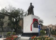 مجسمه سعدی در تهران رونمایی شد