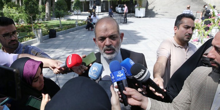وحیدی: طالبان مرزبانانشان را توجیه کنند تا برخی اتفاقات مرزی رخ ندهد