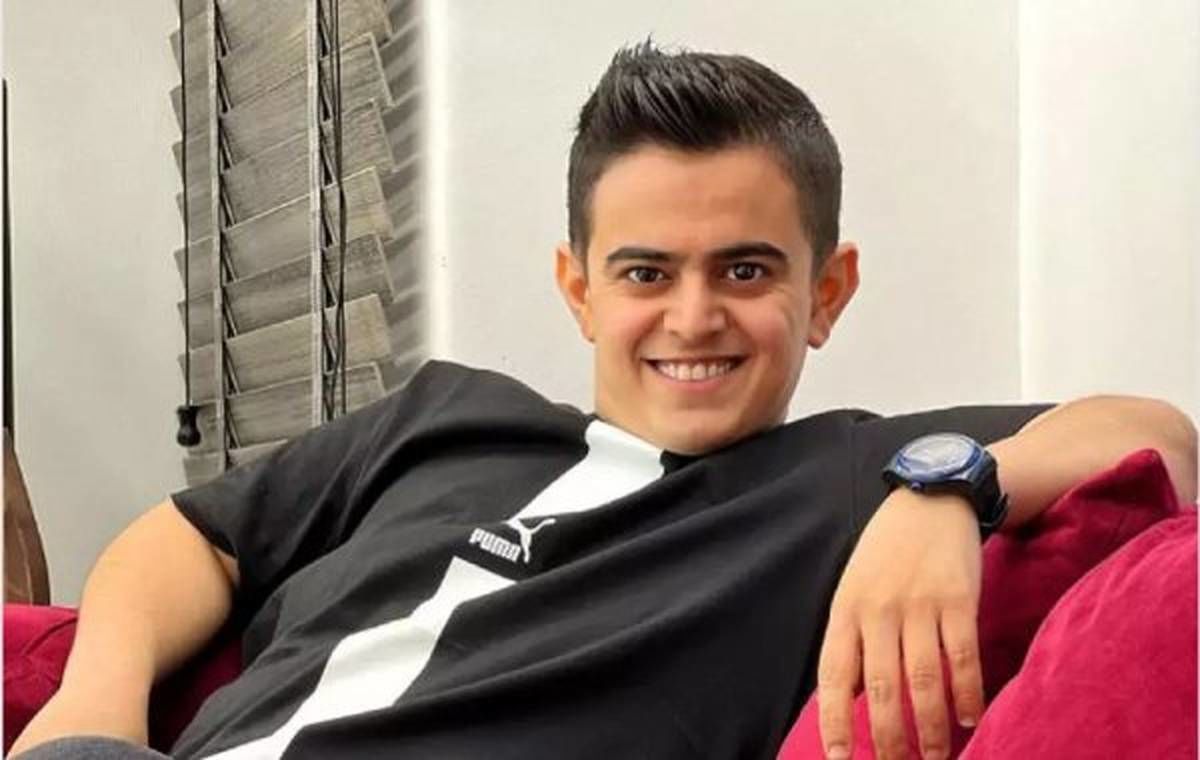 امیرمحمد در این عکس از عموپورنگ پیرتر شده!