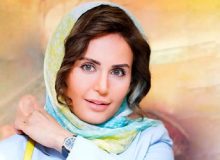تصویری از مانتو شلوار دِمده الناز شاکردوست
