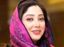 سلفی تازه بازیگر زنِ سریال‌های تلویزیونی در خودرو