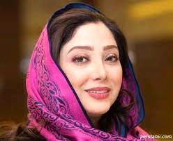 سلفی تازه بازیگر زنِ سریال‌های تلویزیونی در خودرو