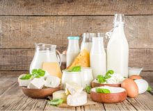چرا باید روزانه شیر و لبنیات بخوریم