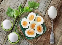 چند خوردنی مفید برای کاهش استرس