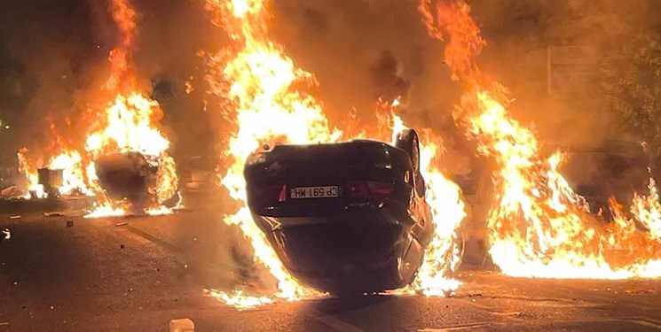 آیا فرانسه صحنه «جنگ داخلی» می‌شود؟ مکرون هسته بحران بین وزارتی تشکیل داد