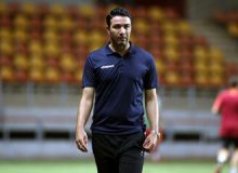 نکونام مرد اول نیمکت استقلال