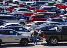 واردات خودرو دست‌ دوم نظم بازار متشکل ارزی را برهم می‌زند