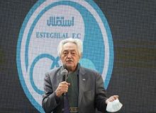 ۱۵ بار به فدراسیون رفتم ولی نگذاشتند تاج را ببینم!