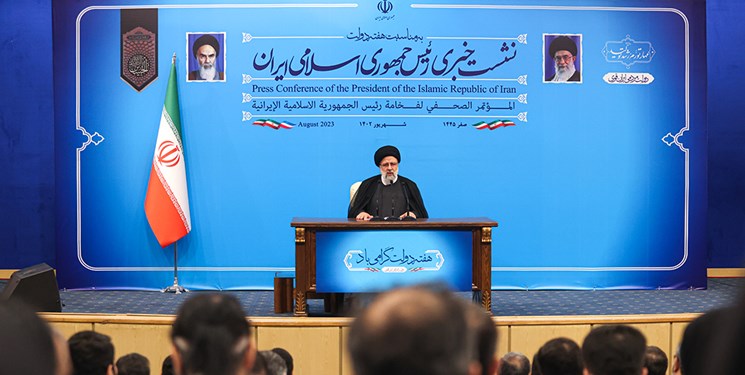 رئیسی: غربی‌ها میز مذاکرات را ترک کردند و به اغتشاشات دل بستند