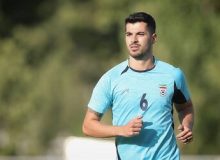 افشاگری عزت‌اللهی درباره پیشنهاد پرسپولیس: وایله مشتریان من را پراند