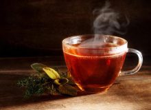 چرا نباید چای پررنگ بخوریم؟