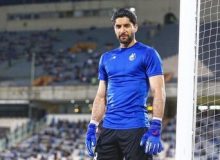 دروازه‌بان مطرح استقلالی از فرودگاه دیپورت شد