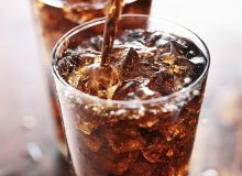 مصرف نوشابه‌ گازدار و نمک عامل دفع کلسیم از بدن