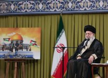 انتساب دشمنی‌های آمریکا به تسخیر لانه‌ی جاسوسی، دروغ بزرگ است