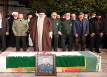 اقامه نماز رهبر انقلاب بر پیکر سردار شهید سیدرضی موسوی