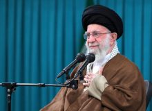 رهبر انقلاب: شهدا، هویت ملت ایران هستند که نباید فراموش شوند