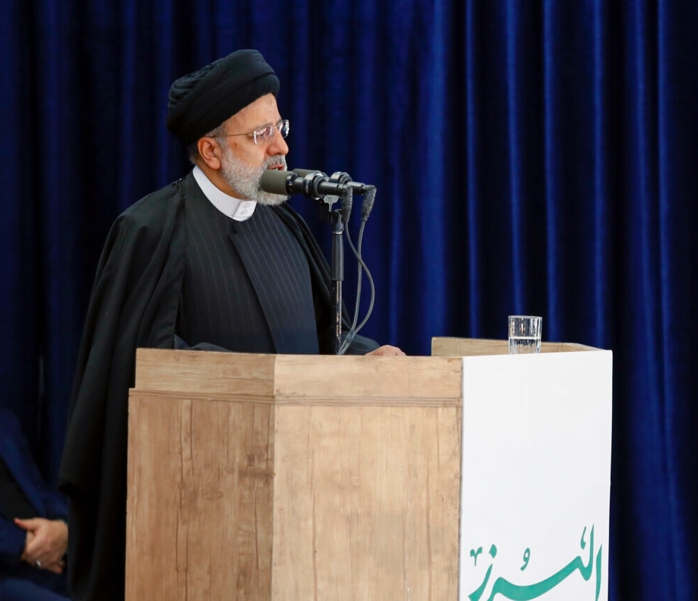 رییس جمهور: استقلال سیاسی و اقتصادی کشور در گروه تولید است