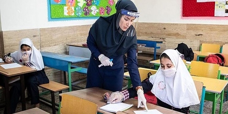 ایجاد ۱۷۰۰ گروه جهادی معلمان بسیجی در دوران کرونا