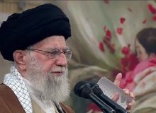 رهبر انقلاب: توده‌ مردم همه‌کاره‌اند/ شرکت نکردن در انتخابات سیاست راهبردی دشمن است