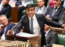 بالا گرفتن اختلافات دولت و مجلس انگلیس درباره تجاوز به یمن