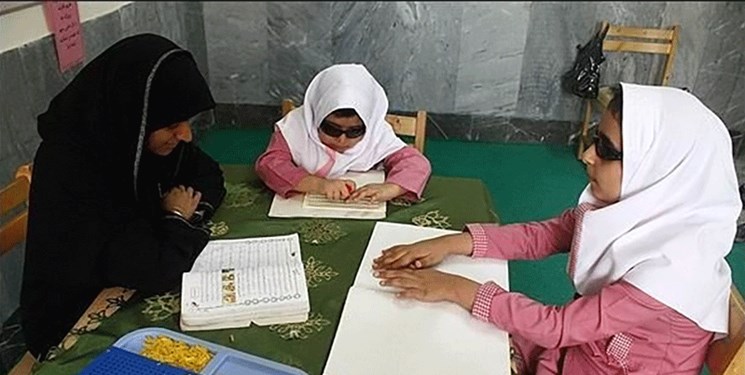 آموزش و پرورش ۱۱۳۵ آموزگار استثنایی جذب می‌کند