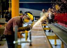 برق کافی تولید صنایع را افزایش داد