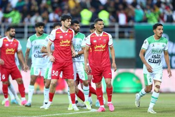 پنالتی پرسپولیس در اراک سوخت!