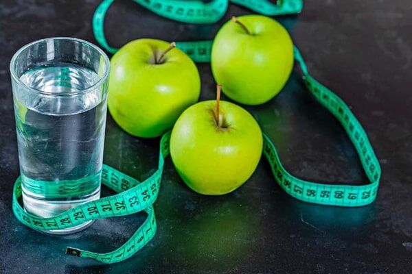 رژیم آب مفید یا مضر است؟