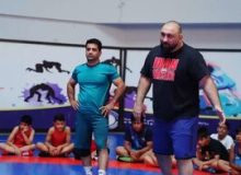 در انتخاب بین یزدانی و قاسمپور دخالت نکنیم